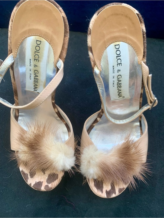 Dolce & Gabbana Shoes - Vintage Dolce & Gabvana leather with fur animal print Sandals.